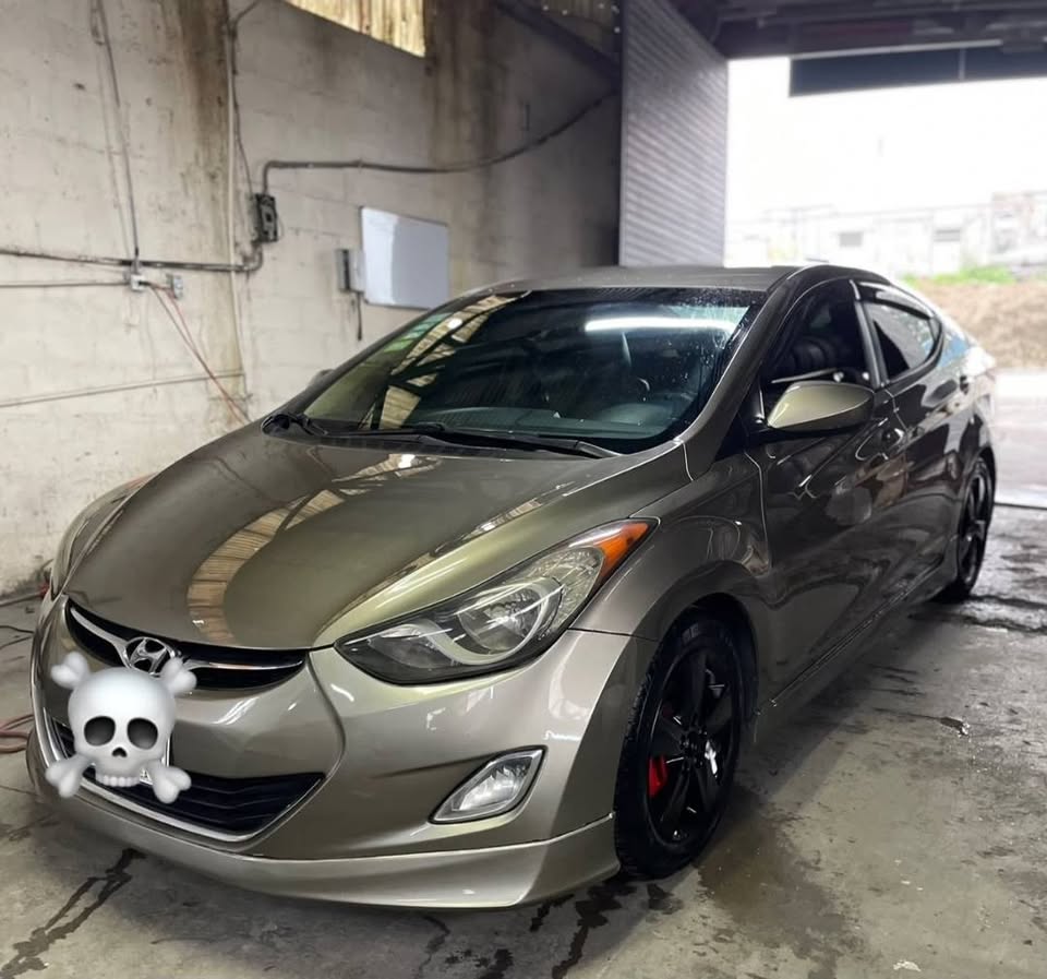 2013 Hyundai Elantra - foto 2