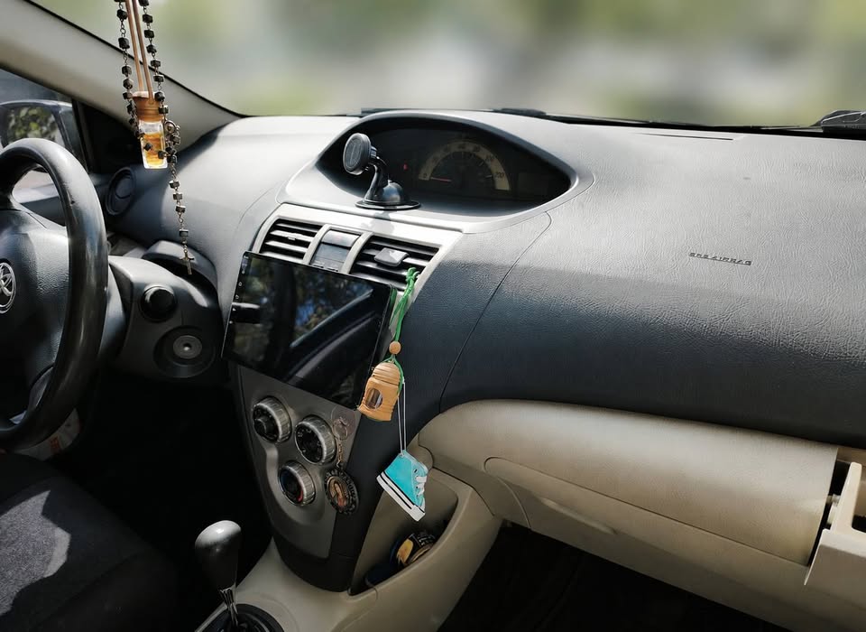 2007 Toyota Yaris - foto 2