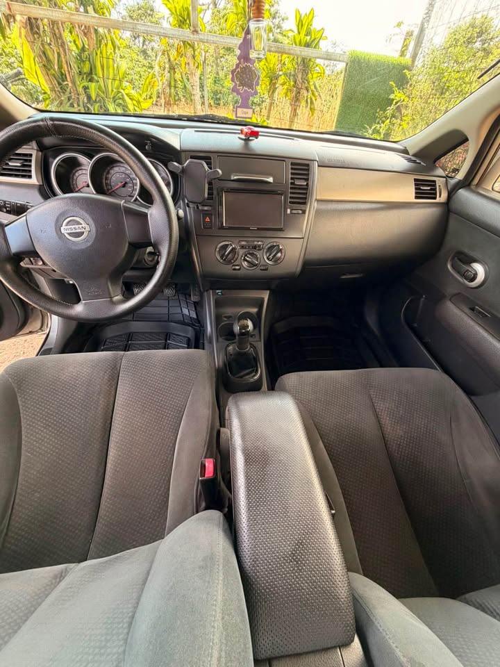 2012 Nissan Tiida - foto 3