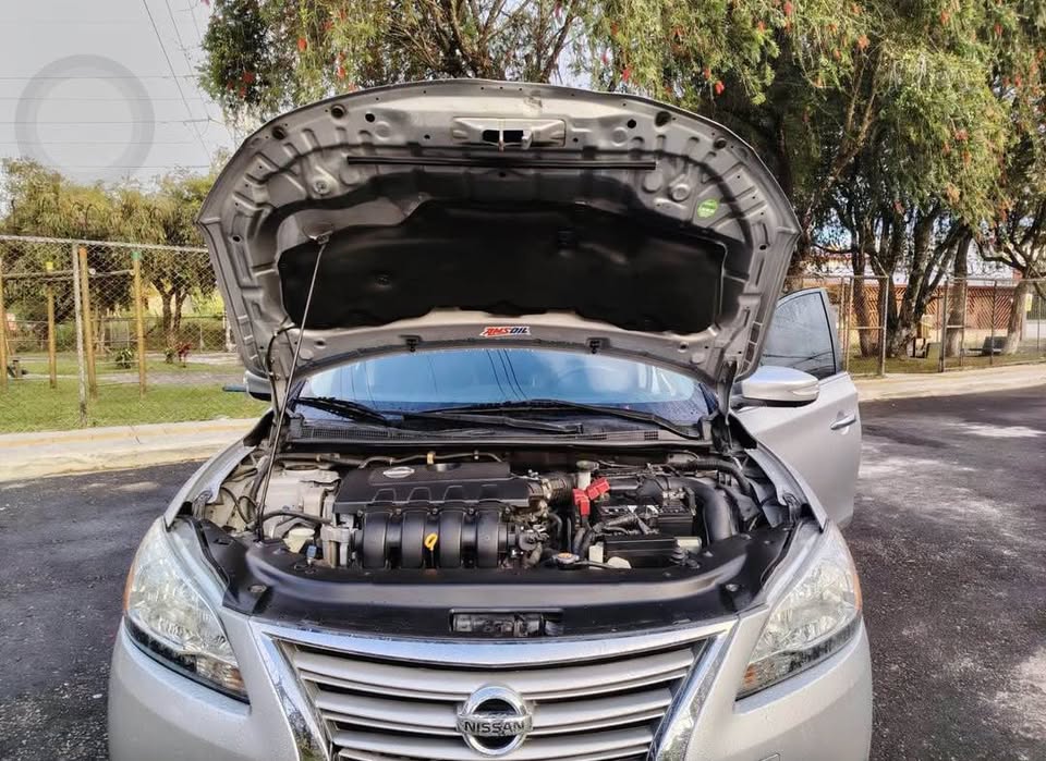 2015 Nissan Sentra - foto 4