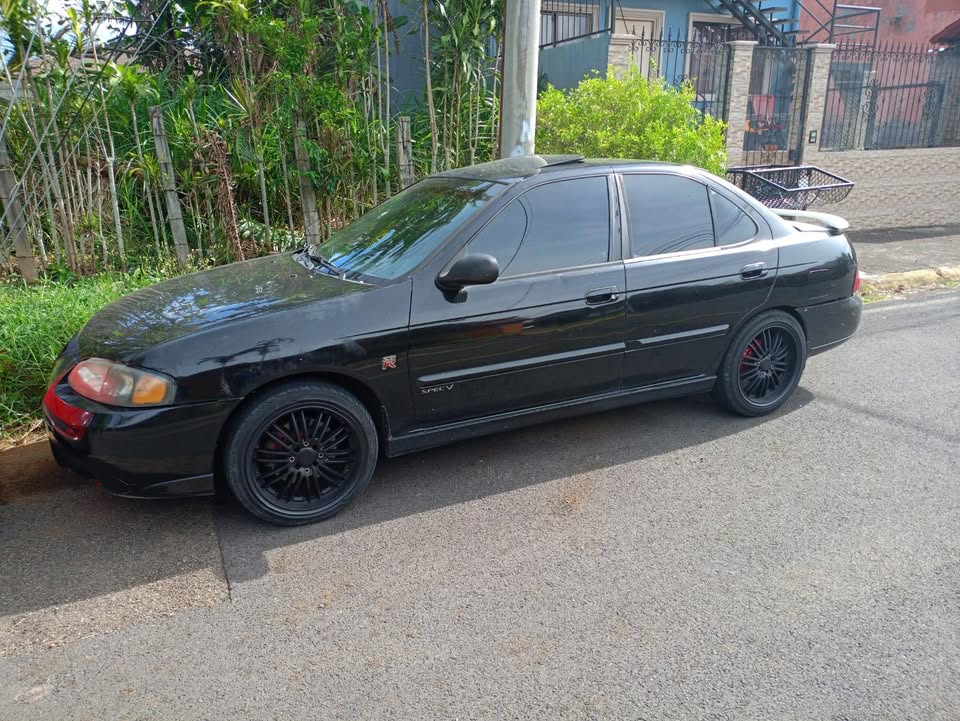 2002 Nissan Sentra - foto 3