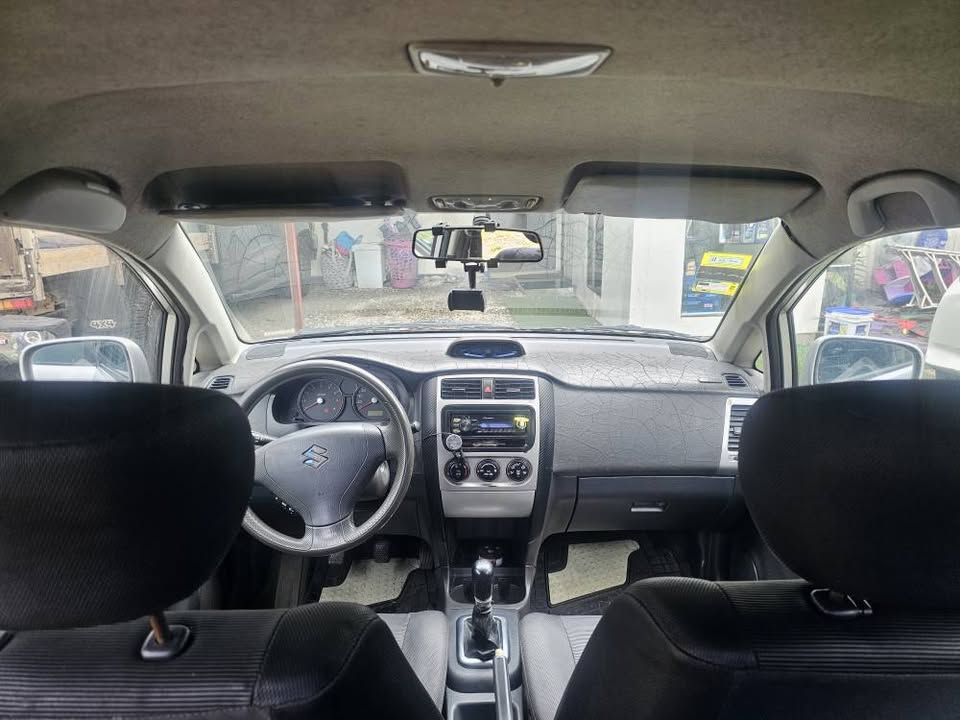 2006 Suzuki Aerio - foto 2