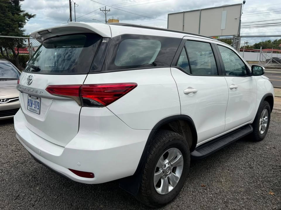 2024 Toyota Other - foto 4