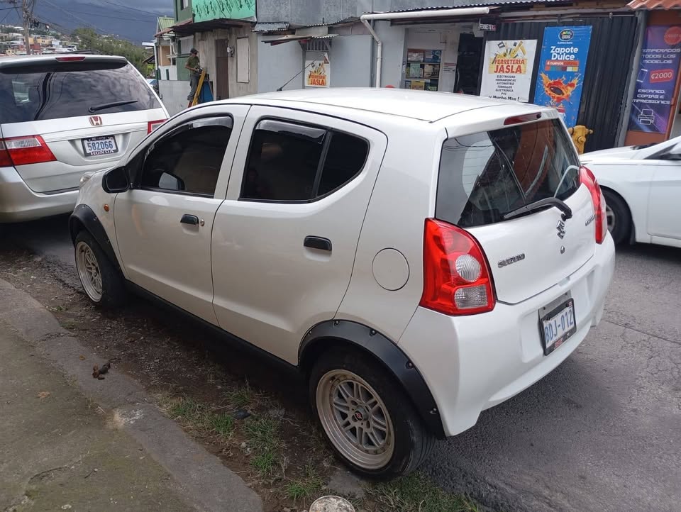 2012 Suzuki Celerio - foto 3