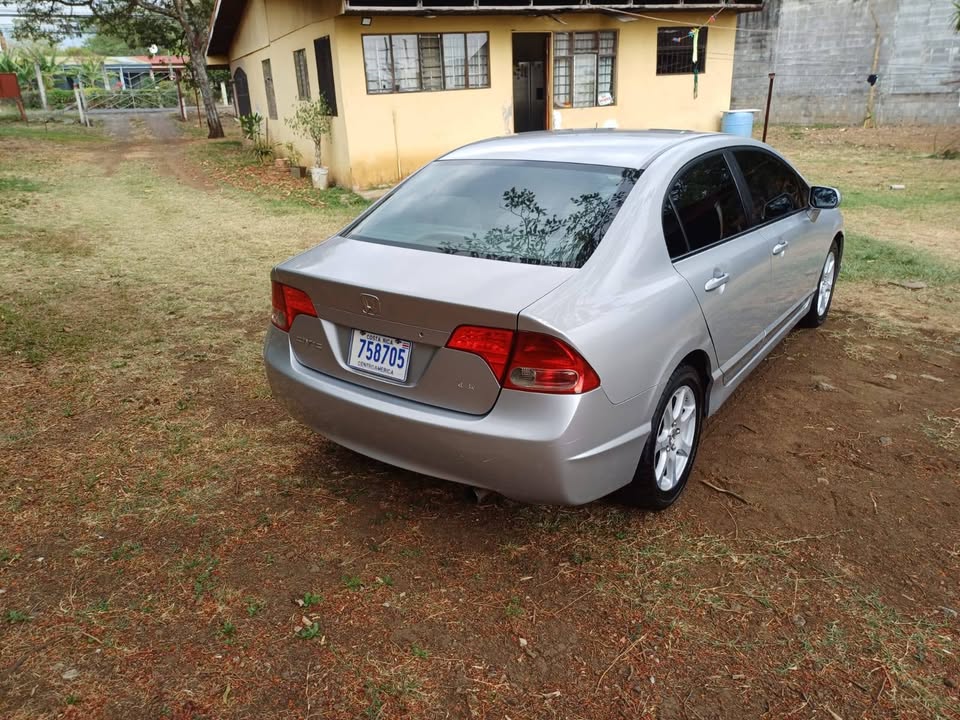 2008 Honda Civic - foto 3