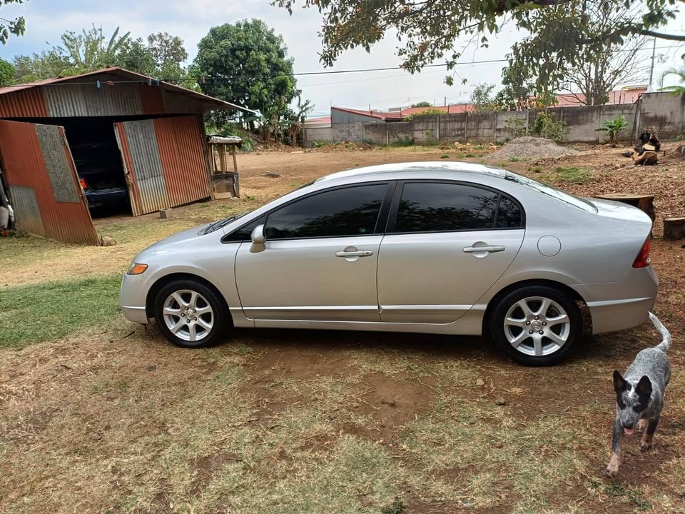 2008 Honda Civic - foto 5