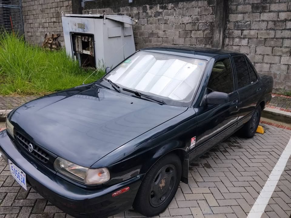 1994 Nissan Sentra - foto 3
