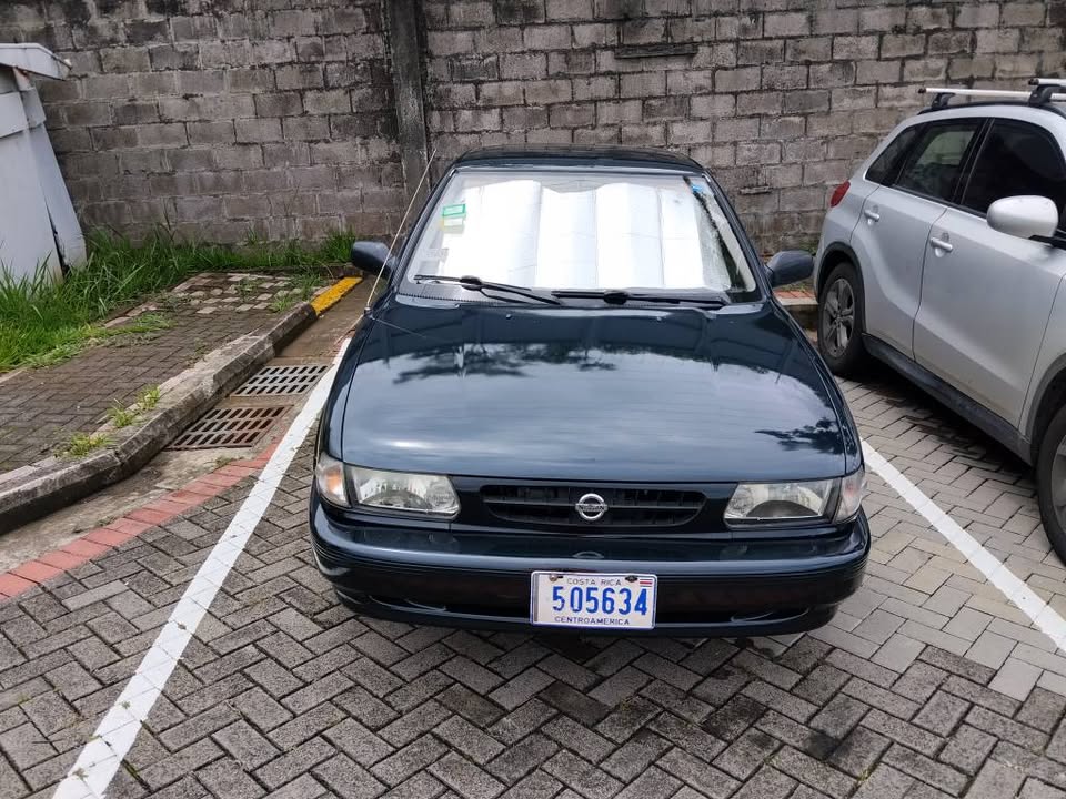 1994 Nissan Sentra - foto 4