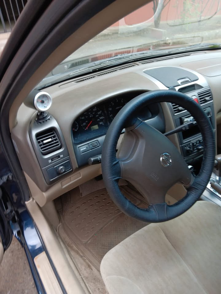 2003 Nissan Maxima - foto 5