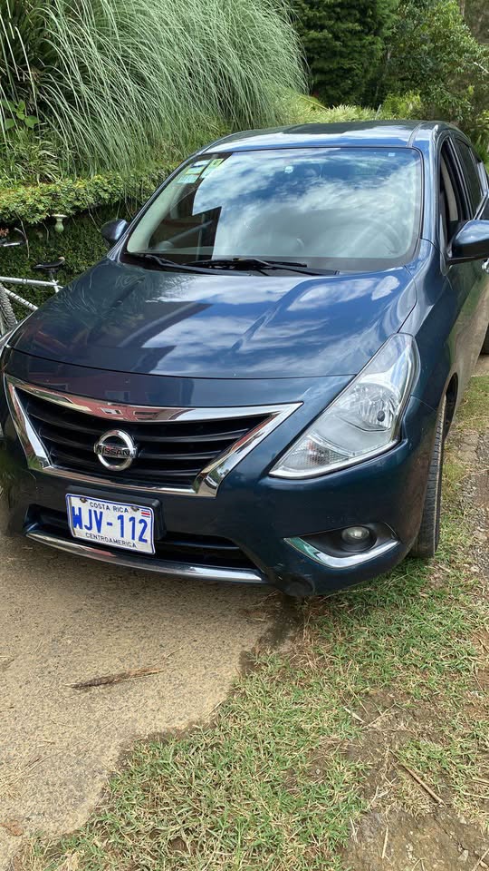 2016 Nissan Versa - foto 2