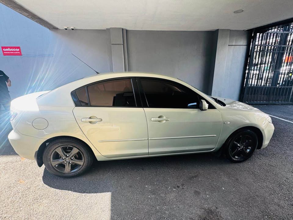 2009 Mazda Mazda3 - foto 3