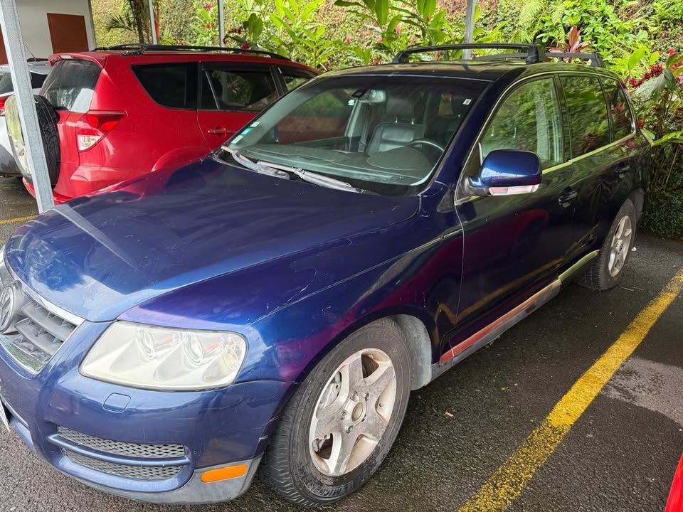 2004 Volkswagen Touareg - foto 2