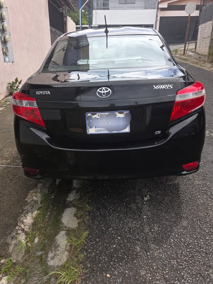 2014 Toyota Yaris - foto 3