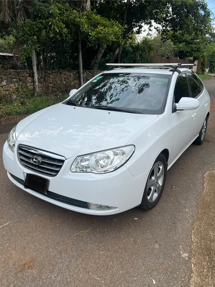 2011 Hyundai Elantra - foto 3