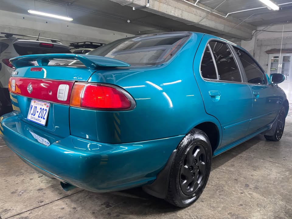 1999 Nissan Sentra - foto 5
