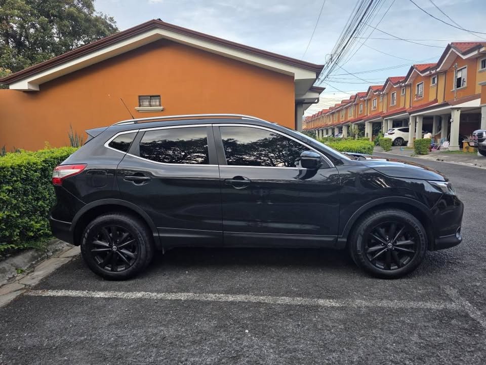 2015 Nissan Qashqai - foto 2
