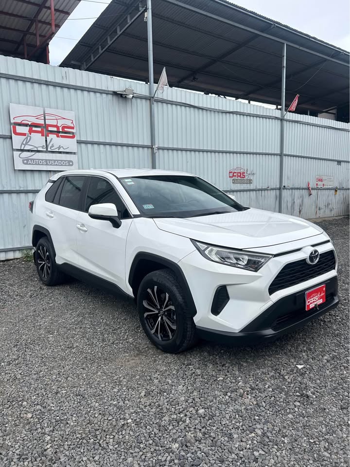 2024 Toyota RAV4 - foto 2