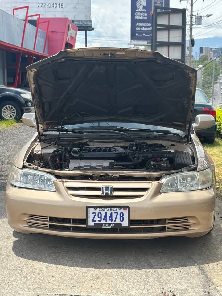 1998 Honda Accord - foto 4