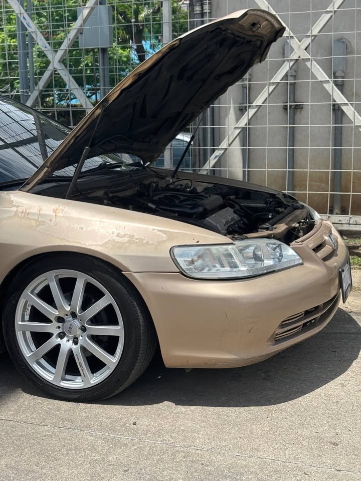1998 Honda Accord - foto 5