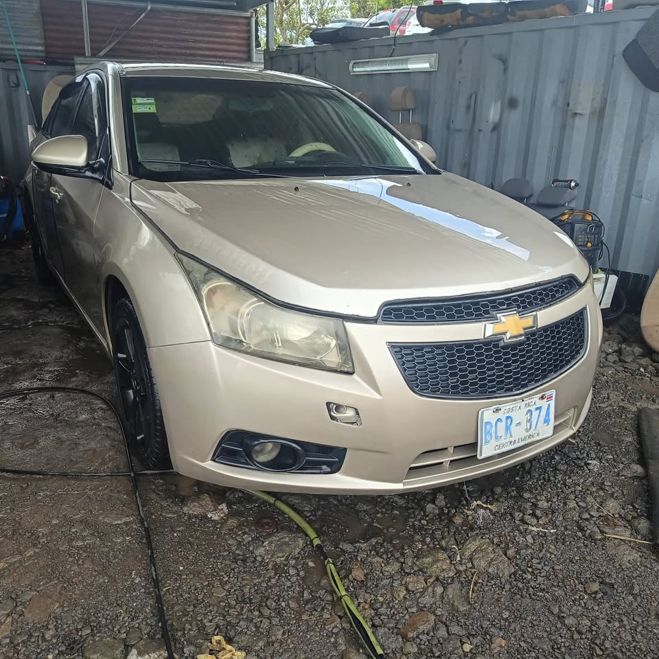 2012 Chevrolet Cruze - foto 2