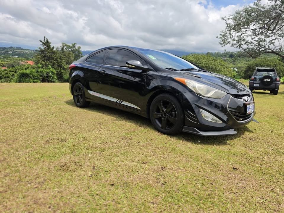 2013 Hyundai Elantra - foto 5