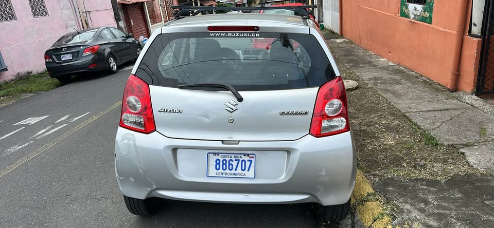 2012 Suzuki Celerio - foto 2