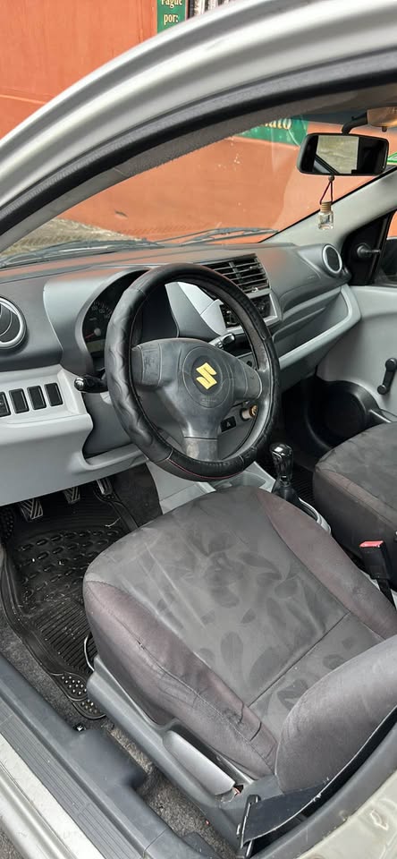 2012 Suzuki Celerio - foto 3