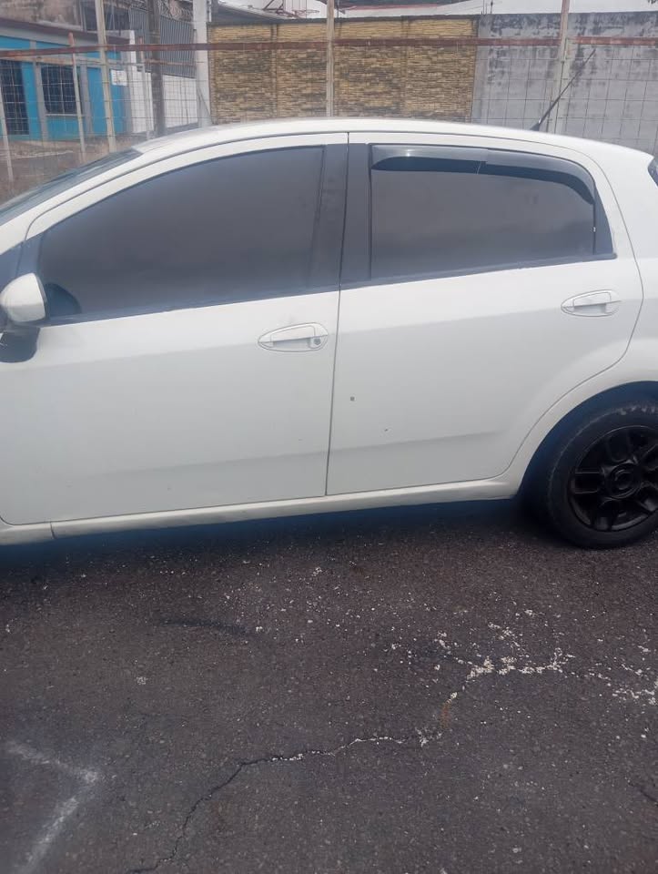 2014 Fiat Punto - foto 3