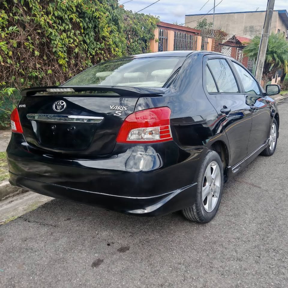 2008 Toyota Yaris - foto 3