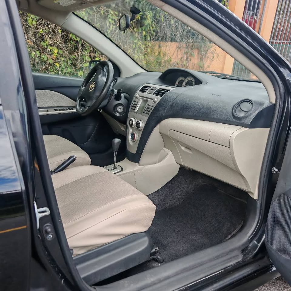 2008 Toyota Yaris - foto 5