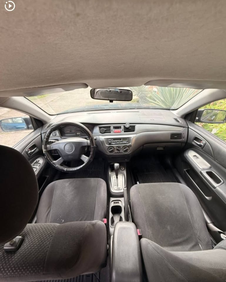 2005 Mitsubishi Lancer - foto 3