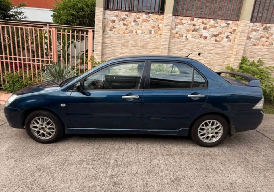 2005 Mitsubishi Lancer - foto 5