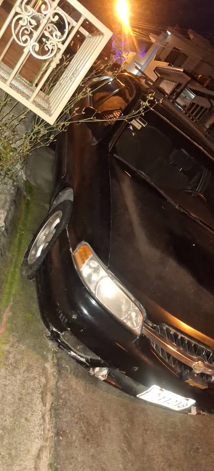 2001 Nissan Altima - foto 4