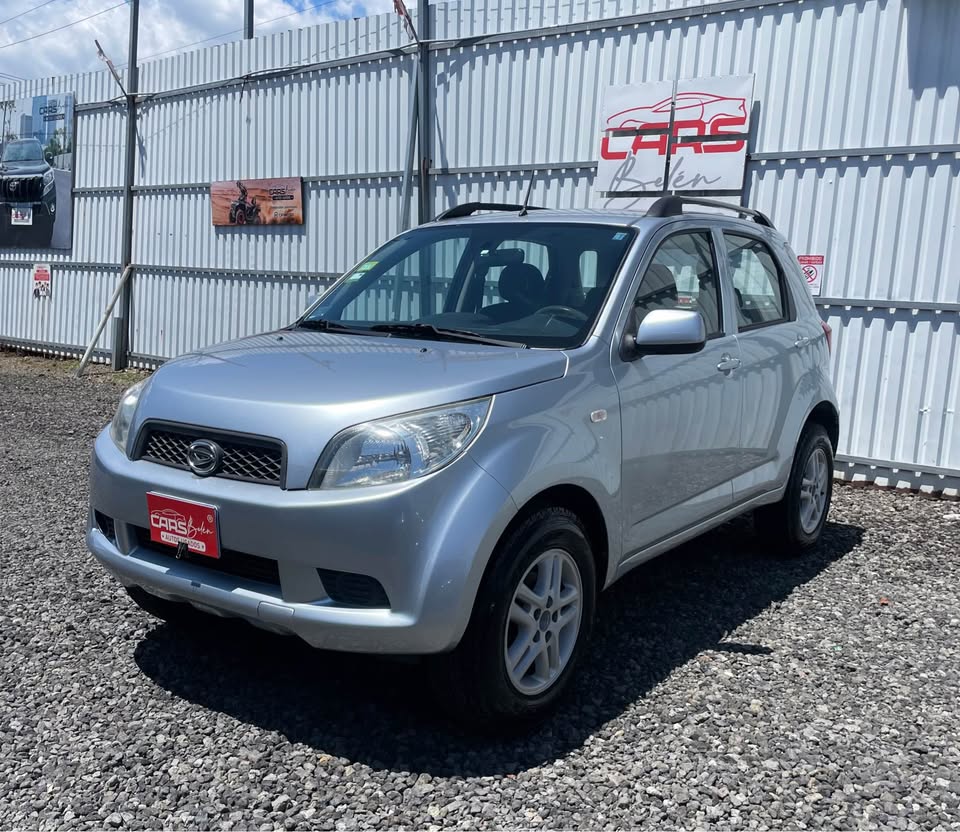 2008 Peugeot 2008 - foto 2