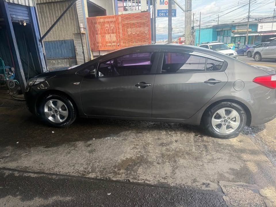 2013 Kia Cerato - foto 2