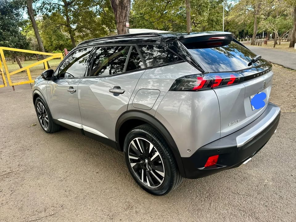 2008 Peugeot 2008 - foto 4