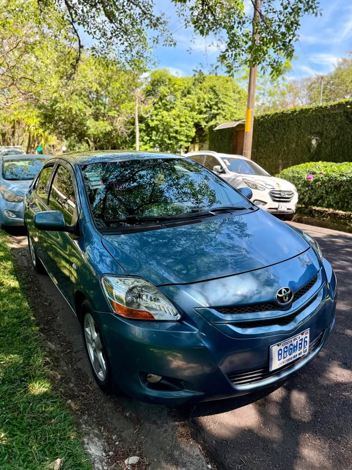 2008 Peugeot 2008 - foto 2