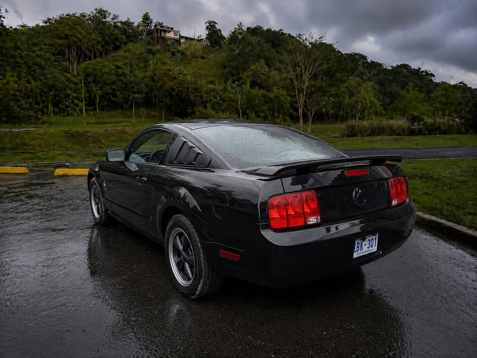 2008 Ford Mustang - foto 4