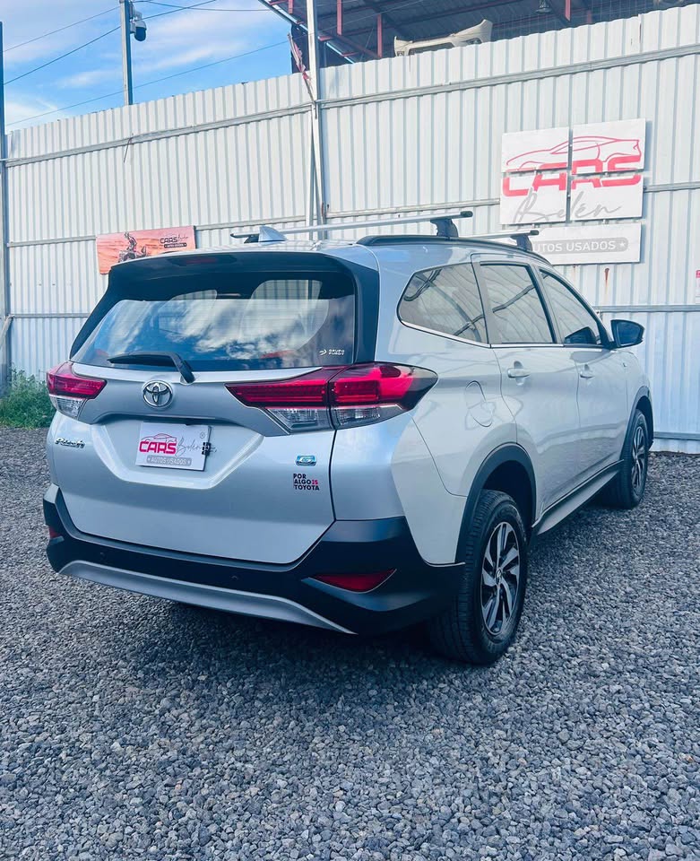 2024 Toyota Rush - foto 3