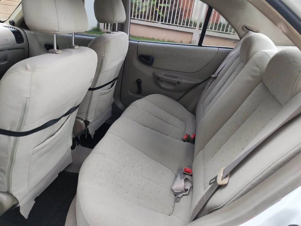 2005 Hyundai Accent - foto 5