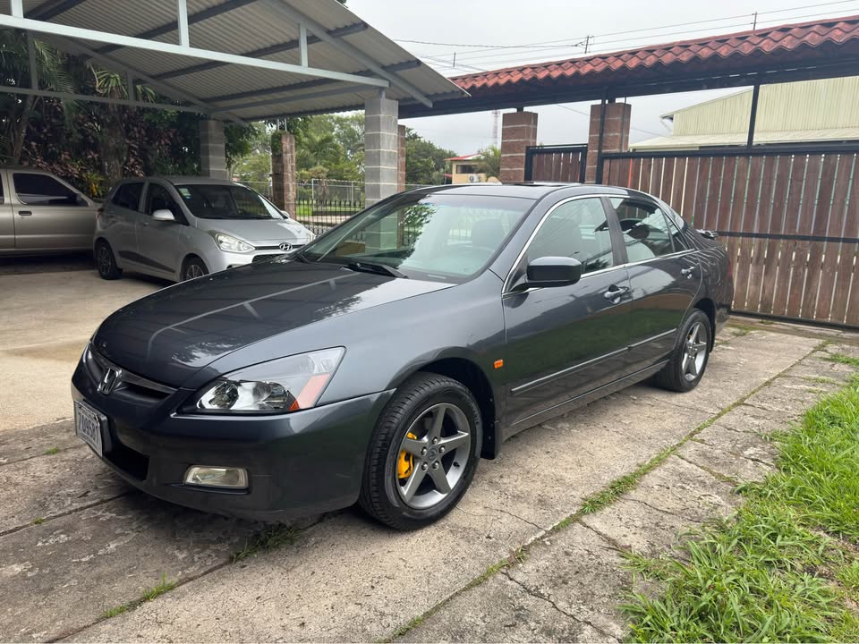 2007 Honda Accord - foto 2