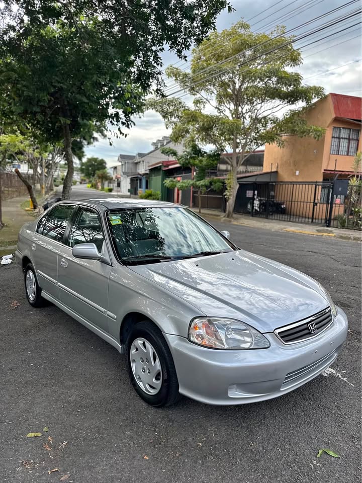 1999 Honda Civic - foto 1
