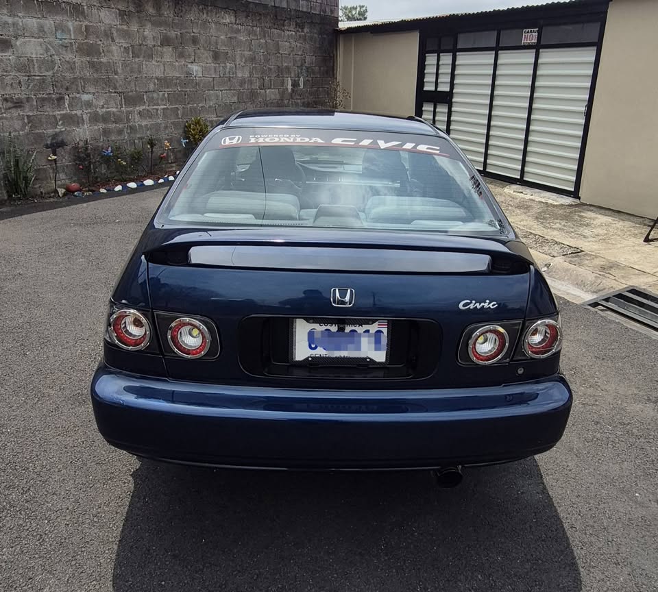 2027 Honda Civic - foto 2
