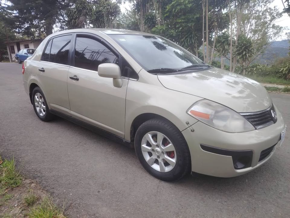 2008 Nissan Other - foto 2