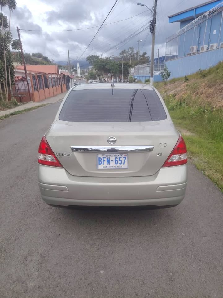 2008 Nissan Other - foto 3