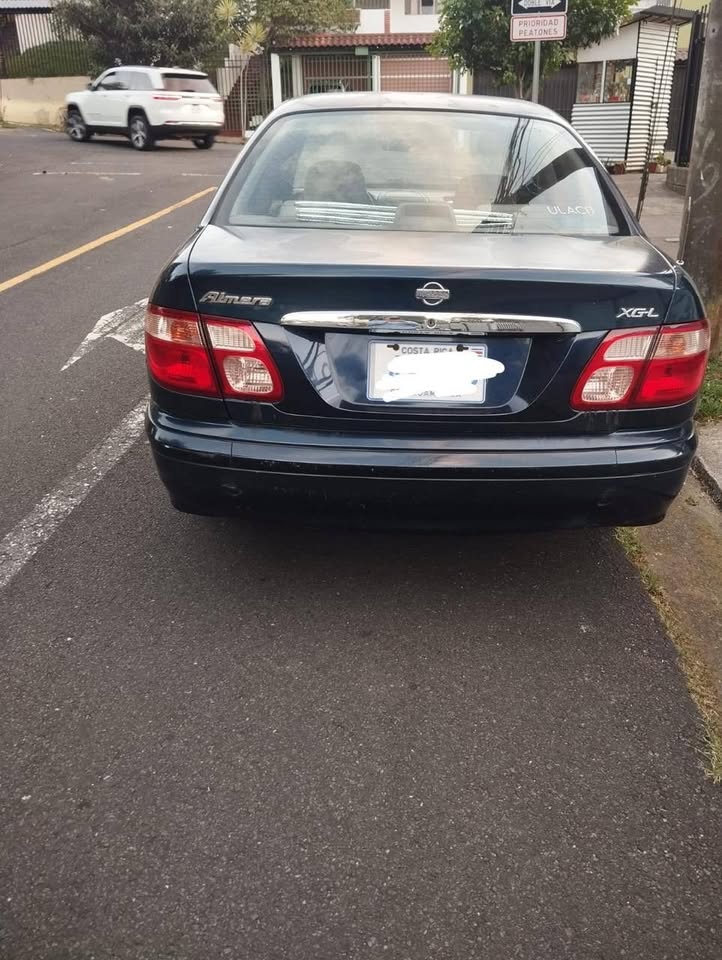 2003 Nissan Almera - foto 3