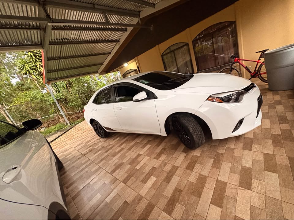2015 Toyota Corolla - foto 4
