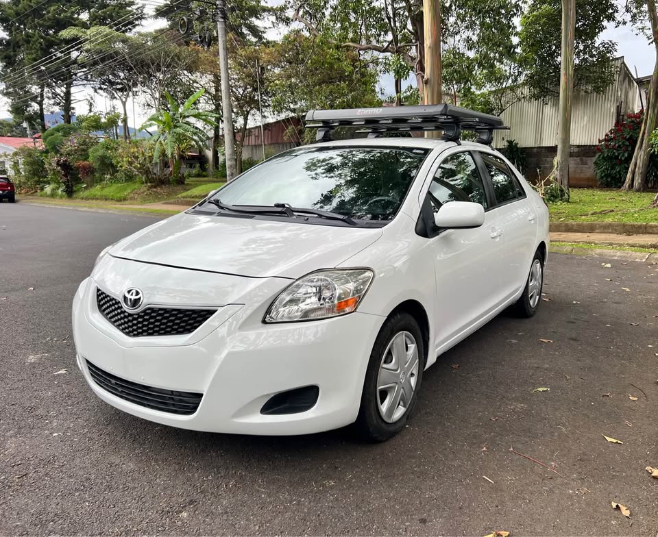 2012 Toyota Yaris