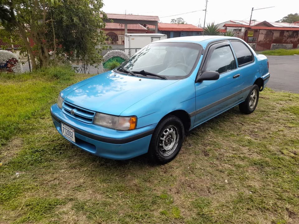 1994 Toyota Tercel - foto 2