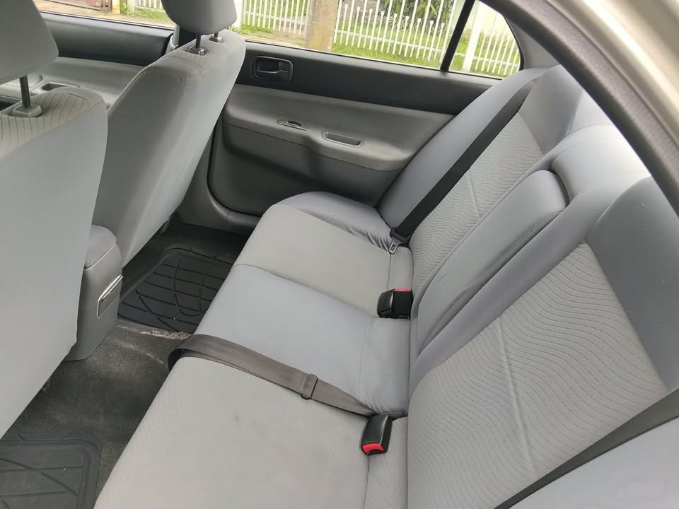 2012 Mitsubishi Lancer - foto 3